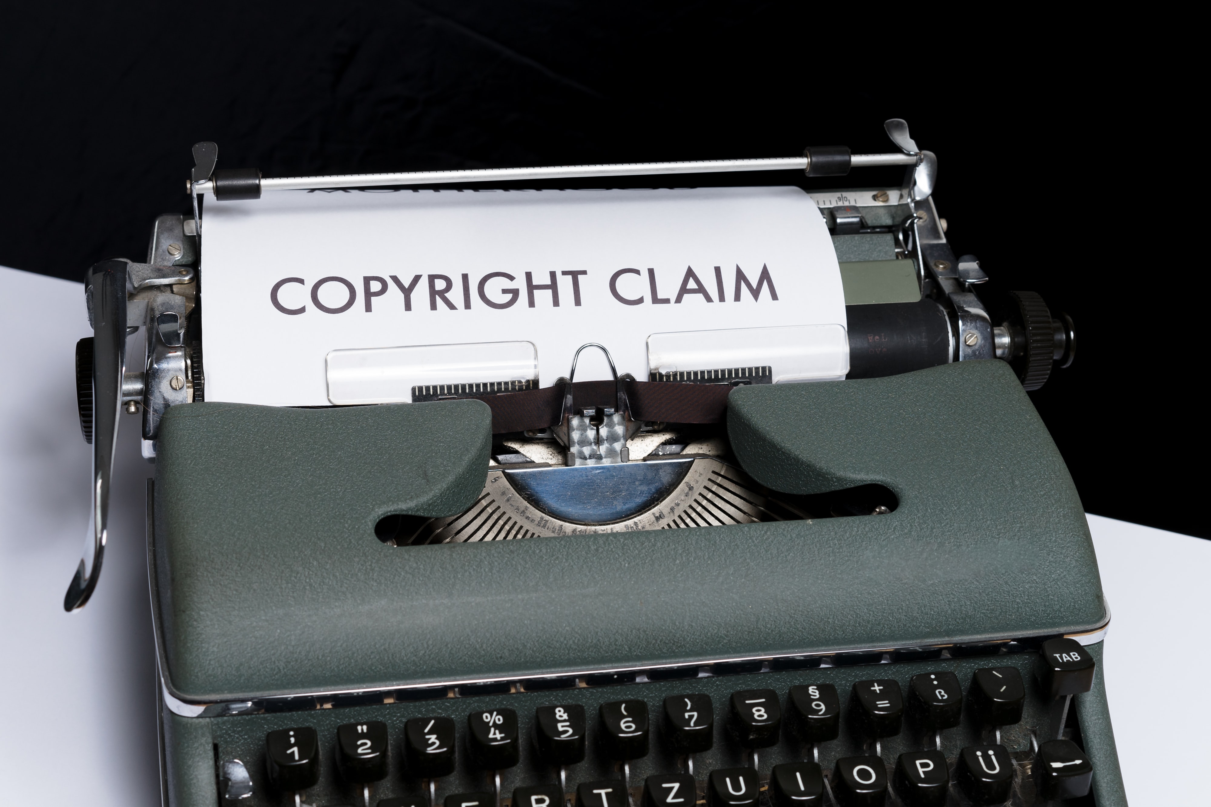 <span id="hs_cos_wrapper_name" class="hs_cos_wrapper hs_cos_wrapper_meta_field hs_cos_wrapper_type_text" style="" data-hs-cos-general-type="meta_field" data-hs-cos-type="text" >Types of Patents You Find in Construction</span>